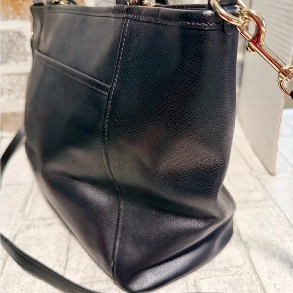 Coach Black Leather Tote Bag with shoulder strap - Picture 6 of 13